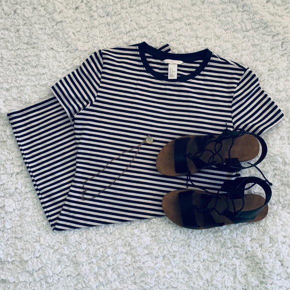 H&M fitted striped t-shirt dress - Picture 1 of 2